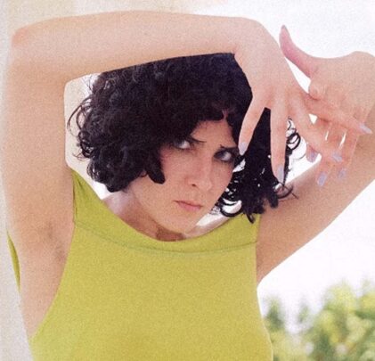 Mira el video de “Green”, nueva canción de Matte/Glossy