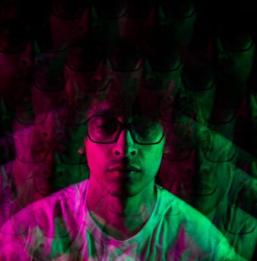 PREMIERE: McKlopedia regresa con 