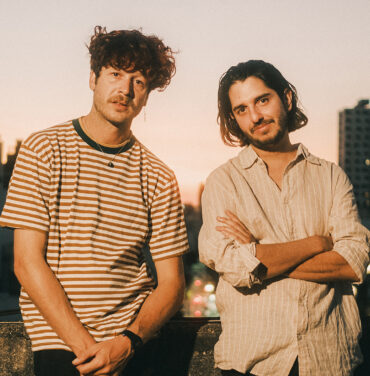 Mecánico estrena videoclip junto a Goyo Degano