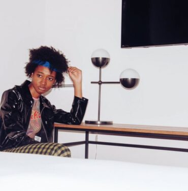 Mac DeMarco colabora con Melanie Faye en “Eternally 12”