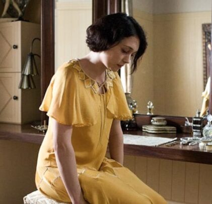 White Lies: De mujeres, mentiras y maternidades