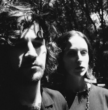 Mercedes Nasta y Rodrigo Blanco presentan “The Order of the Rain”