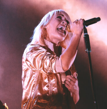 Metric en el Pepsi Center WTC