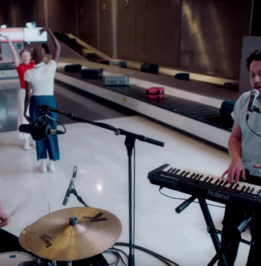 Metronomy comparte video para 