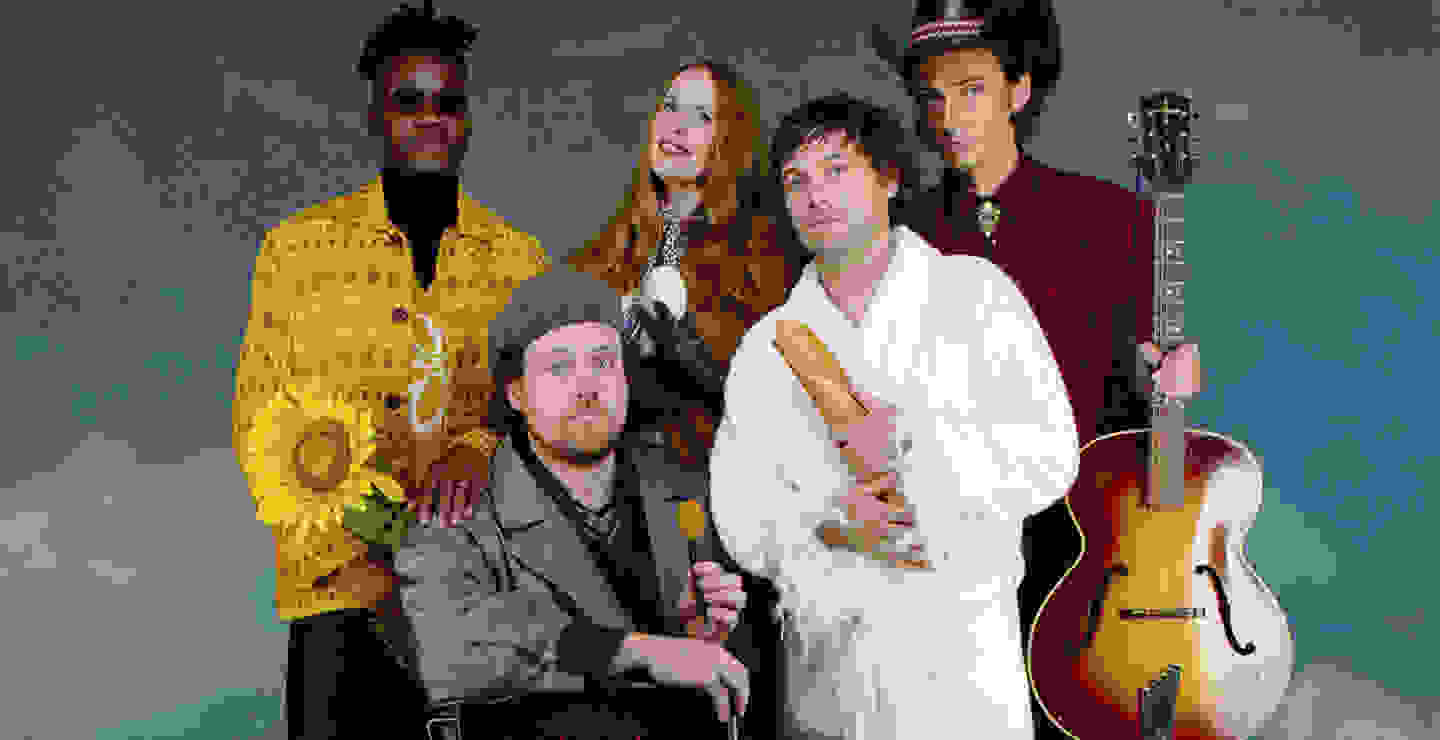 Metronomy comparte “It’s good to be back” y anuncia disco