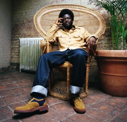 Michael Kiwanuka presenta remezcla de “13th Century Metal”