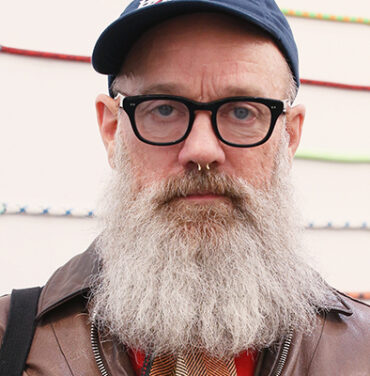Michael Stipe se lanza en solitario