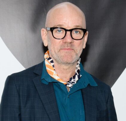 R.E.M. lanza canción para apoyar a damnificados