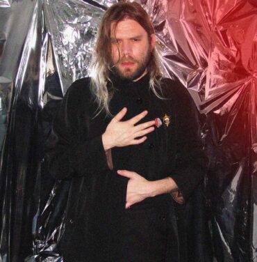 Michael Fortvne estrena “Fantoche” junto a Fausto