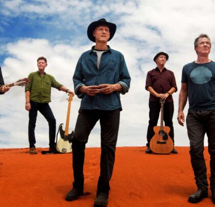 “Gadigal Land”, lo nuevo de Midnight Oil