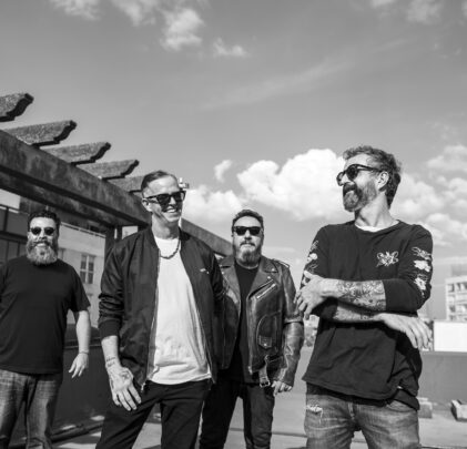 Los Miserables denuncia agresiones por parte de Molotov