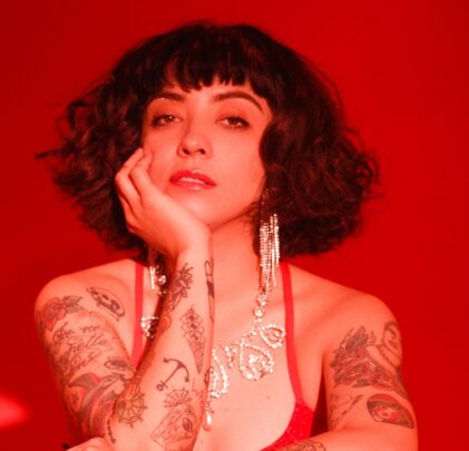 Mon Laferte estrena el último show digital que dio en el año por YouTube
