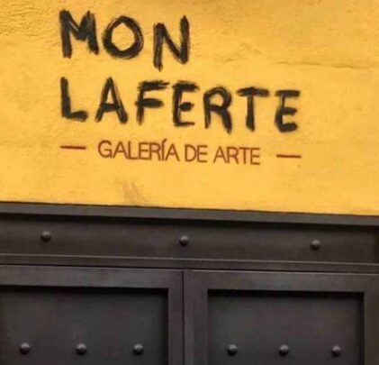 Mon Laferte inaugurará su propia galería de arte
