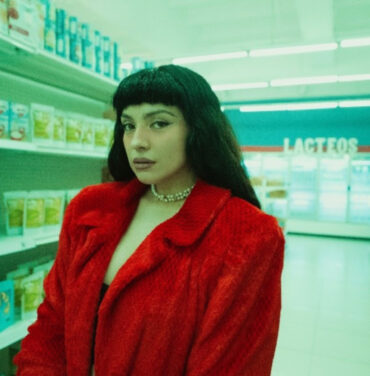 Mon Laferte comparte el videoclip de “Supermercado”