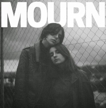 El álbum debut de Mourn ya está disponible