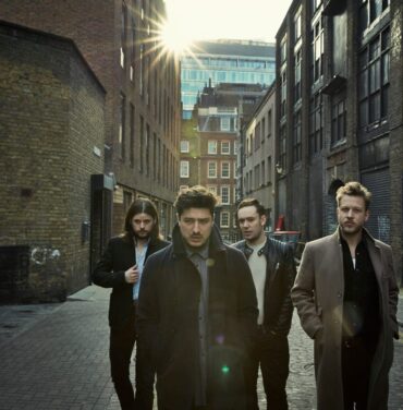 Mumford and Sons anuncia nuevo disco