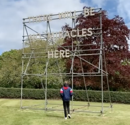 Muzz presenta su nuevo single “Trinidad” en acústico