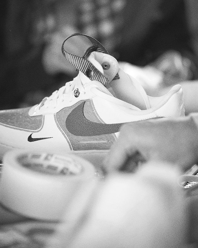 conjunto de nike y unas air force one cancion