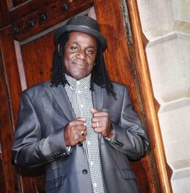 Facebook eliminó la página de The Specials