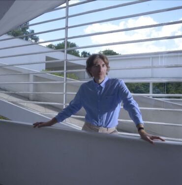 Nicolas Godin de Air comparte “The Border”