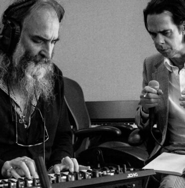 Escucha “Letter to Cynthia”, sencillo de Nick Cave y Warren Ellis