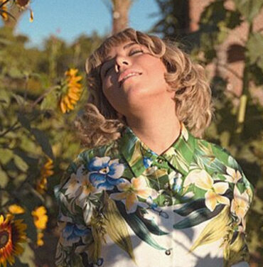 Nicoletta Spinelli comparte “Florecer”