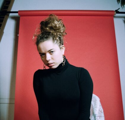 Entrevista con Nilüfer Yanya