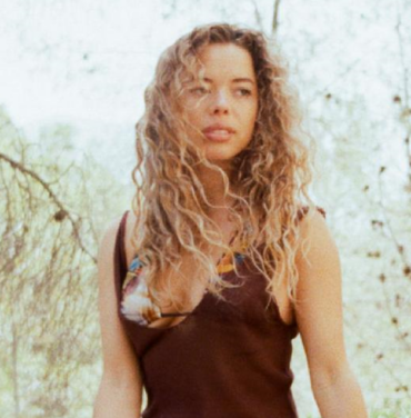 “Call It Love”, lo nuevo de Nilüfer Yanya