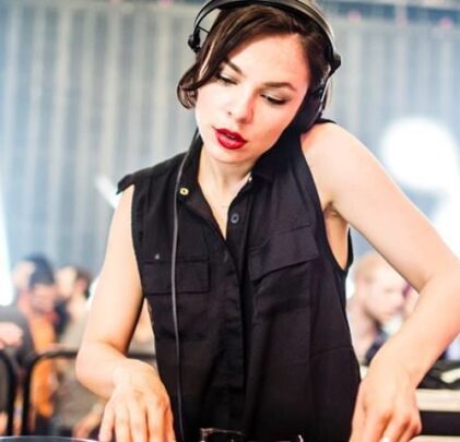 Dance con Nina Kraviz en SALA