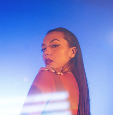 ¡Participa y gana boletos para ver a Noa Sainz en el Foro Indie Rocks!