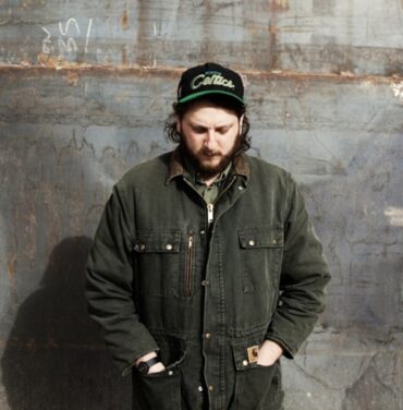 Oneohtrix Point Never comparte dos nuevos videos
