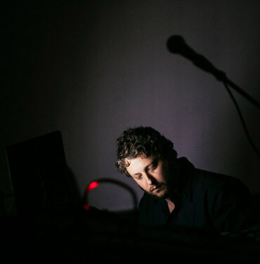 Oneohtrix Point Never tendrá instalación en NY