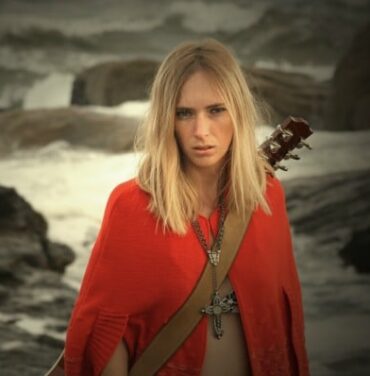 Panda Elliot: Alma eléctrica y guerrera