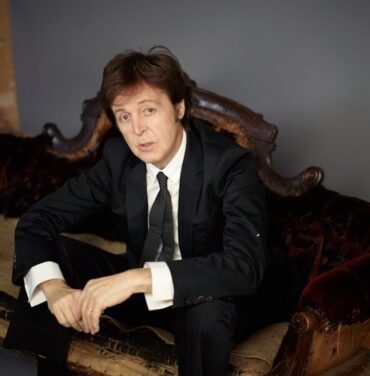 Nueva canción de Paul McCartney con Elvis Costello