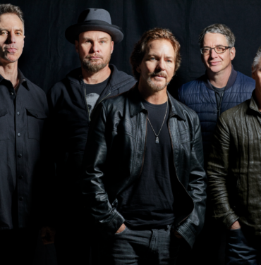 ¡Festeja con Pearl Jam el 30 aniversario de su primer concierto!