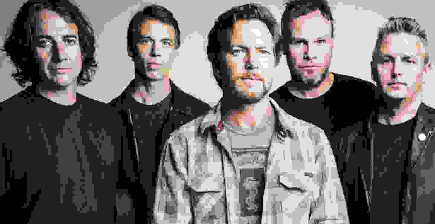 Pearl Jam comparte singles navideños