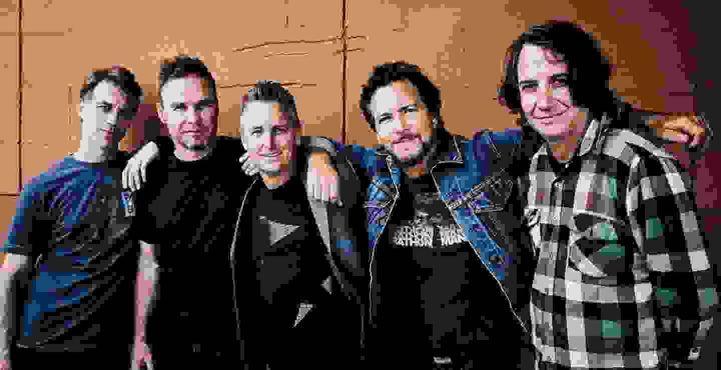 Pearl Jam presenta “Dance of the Clairvoyants”