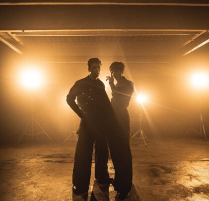 “Artificial”, el nuevo sencillo de Peces Raros