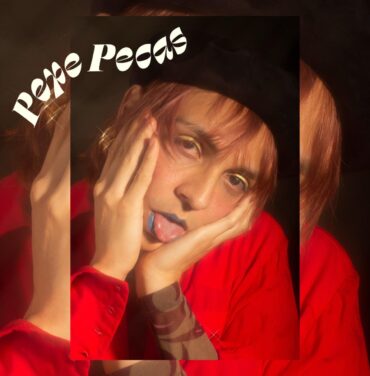 Pepe Pecas, entre destellos psicodélicos e hipnóticas personalidades