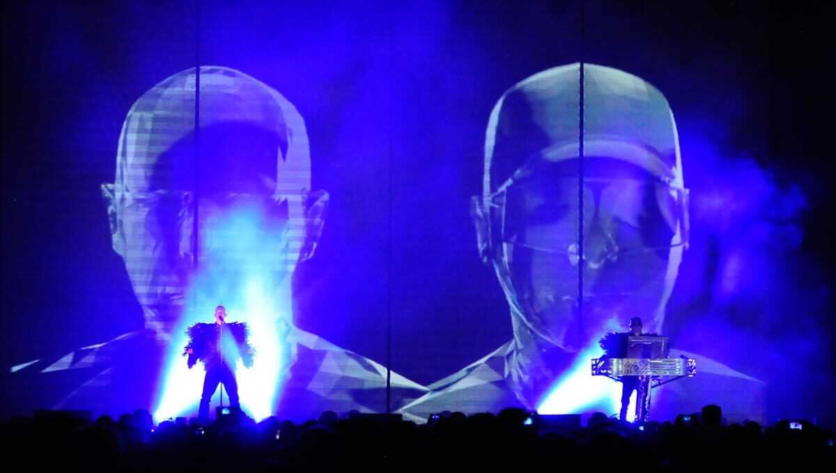 PET SHOP BOYS: SURREALISMO ELECTRÓNICO