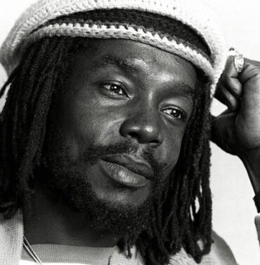 Peter Tosh: Fuego a la sombra fría de Bob Marley