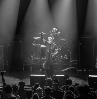 Peter Hook transmitirá concierto sucedido en México