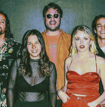 Petite Amie + Vera Pedro en el Foro Indie Rocks!