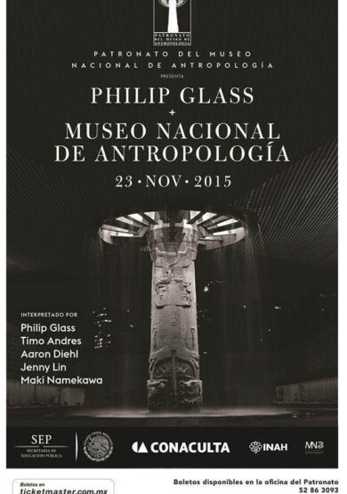Philip Glass en el Museo Nacional de Antropología