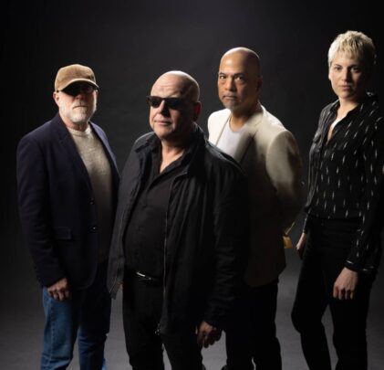 Pixies vuelve con dos nuevos sencillos