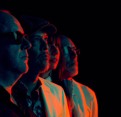 ¿No sonó tu despertador? Pixies se disculpa por apagarlo