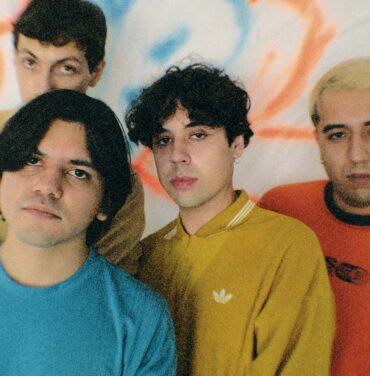 ¡Llévate pases dobles para Policías y Ladrones + Loiis en el Foro Indie Rocks!