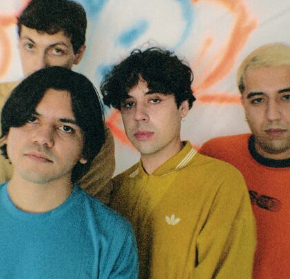 ¡Llévate pases dobles para Policías y Ladrones + Loiis en el Foro Indie Rocks!