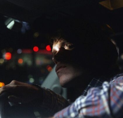 Porches estrena “Crying At The End”