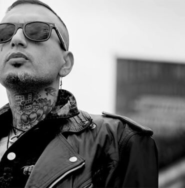 Prayers estrena video 